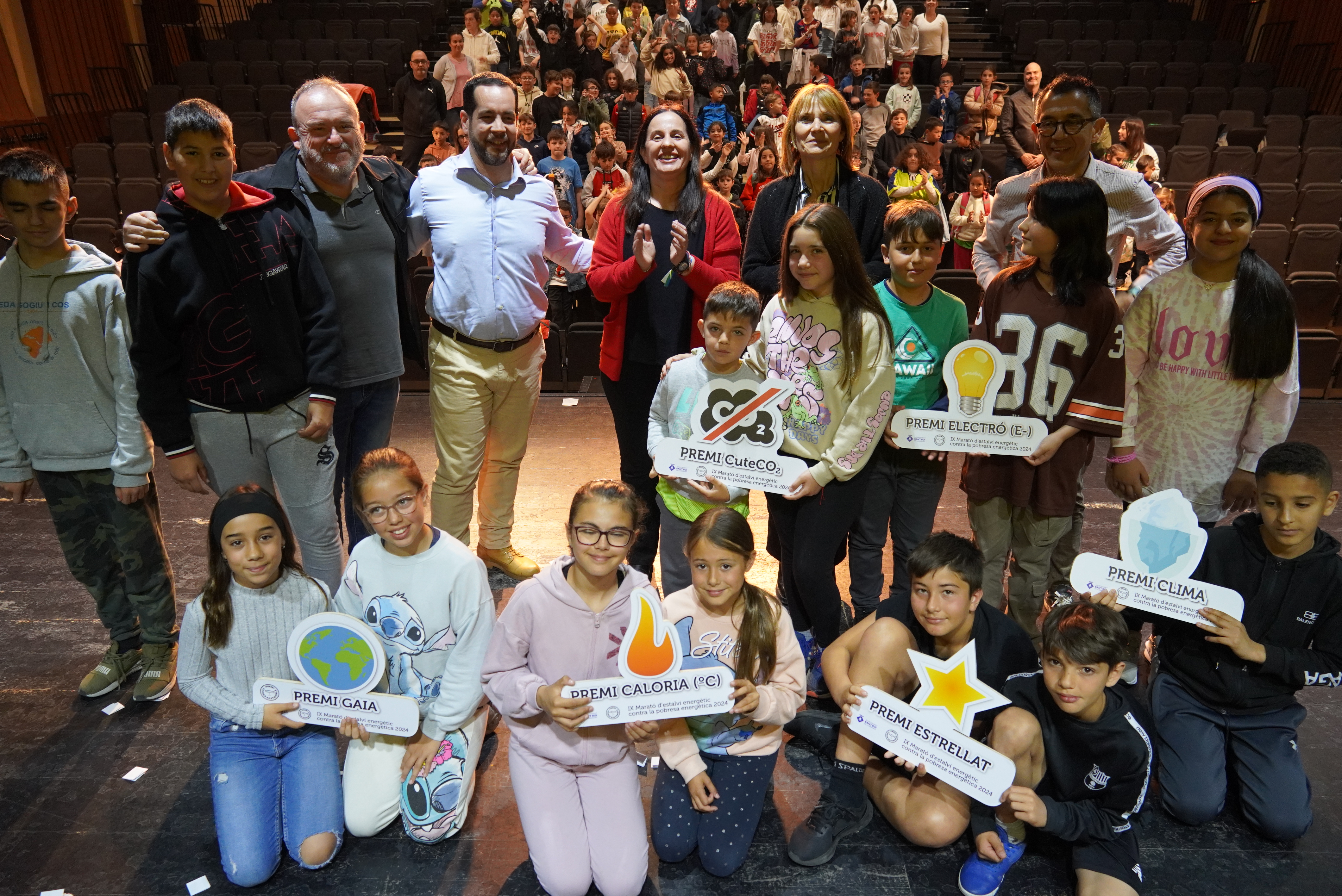 Nens i nenes de cada escola han recollit els premis d'aquesta edició.