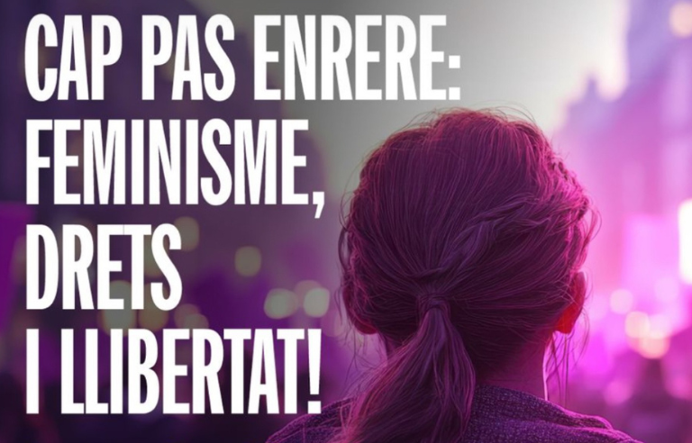 Imatge cartell amb persona d'esquenes