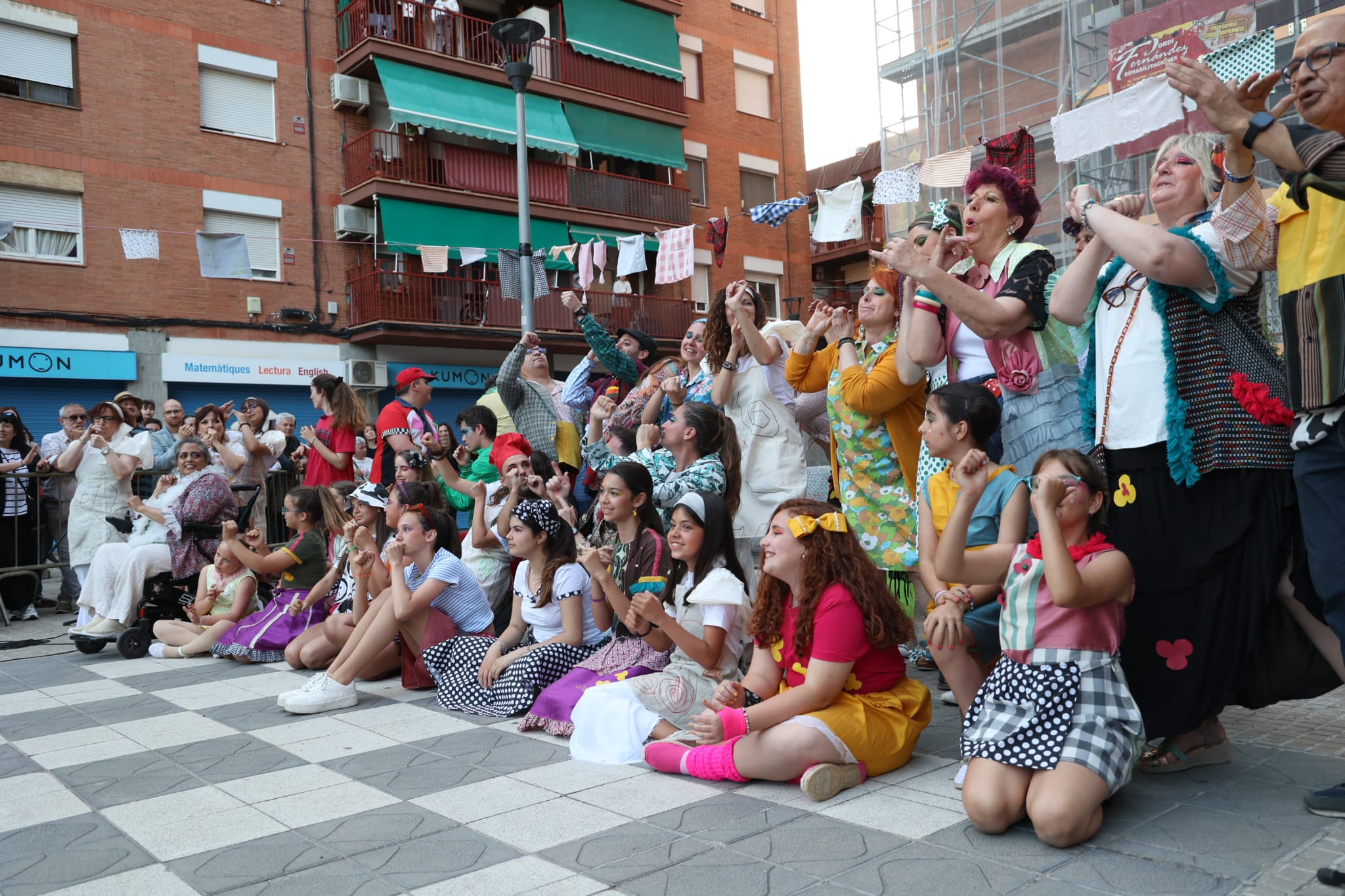 Projecte comunitari 'Marianao surt a escena'