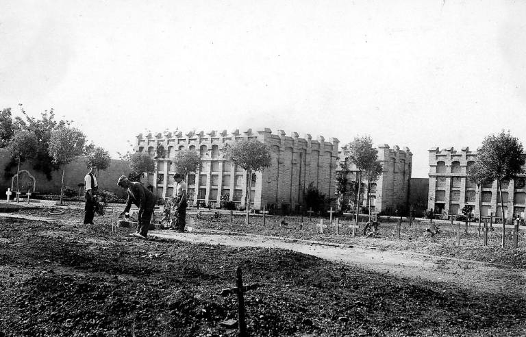 Zona fosses comunes cementiri municipal, font: AHM