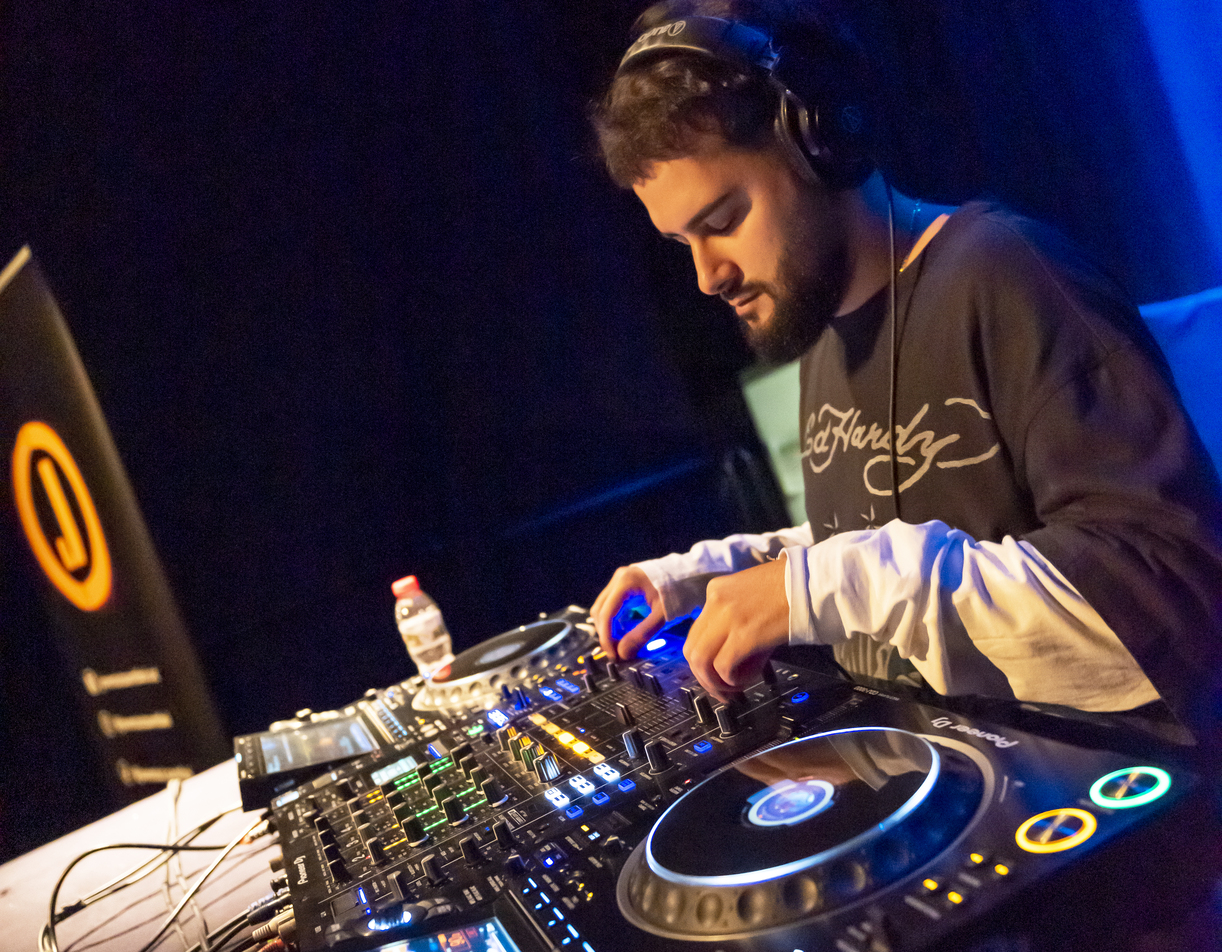 Primera sessió de The DJ's Factory