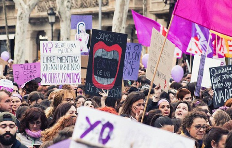 Imatge manifestació 8M (Flikr Ajuntament de Barcelona)