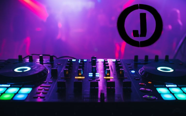 Nit jove amb Urban Stars i Iratxe Arrabal