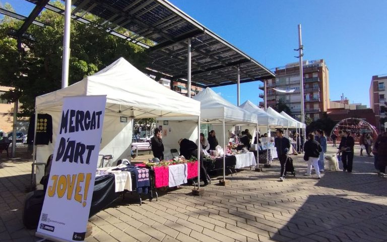 Mercat d'Art Jove de Festa Major