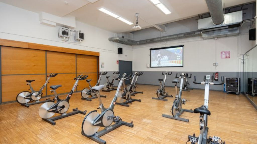 Sala de ciclo indoor