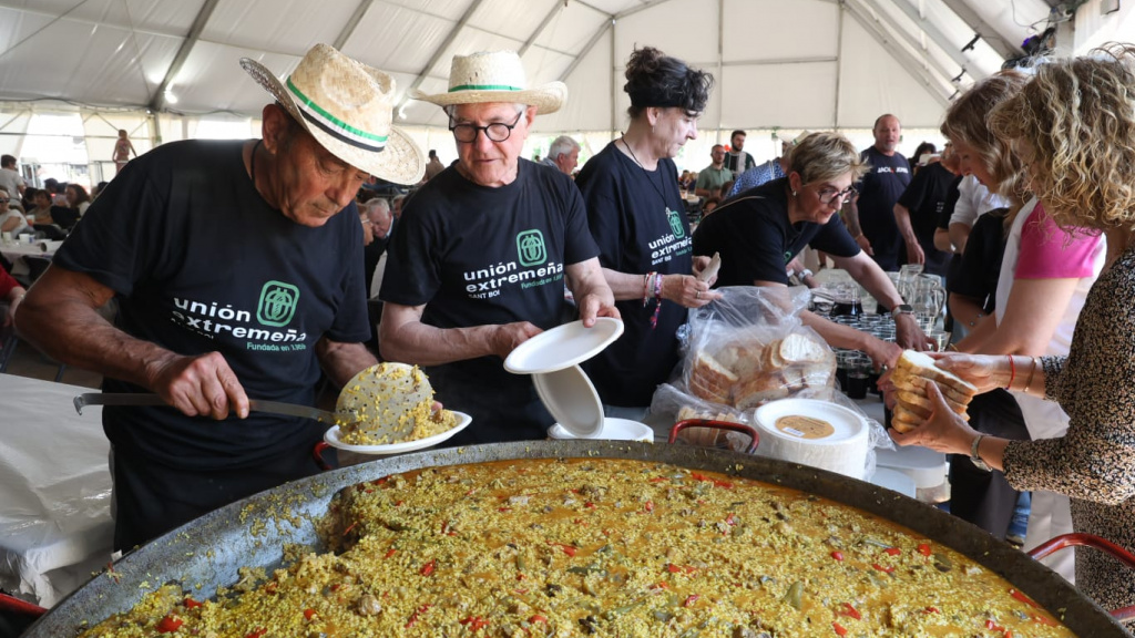 La paella popular és una de les cites clàssiques d'aquests dies