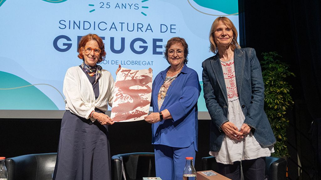 L'alcaldessa amb les síndiques de Sant Boi i de Catalunya