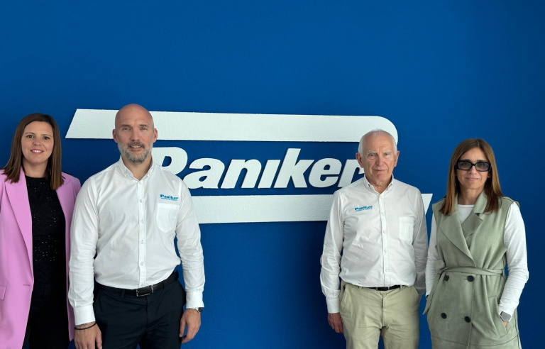Visita a Paniker