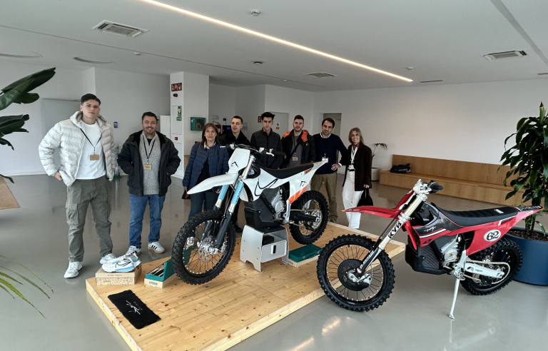 Visita a Stark Future